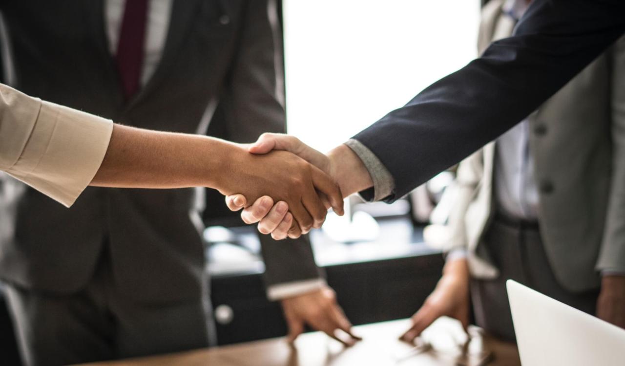 Insurance Sales Tips on Building Relationships Building Long-Term Relationships with Insurance Customers